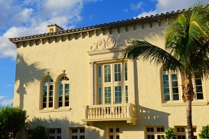 Gulf Stream, Fl. -- Gulf Stream Country Club. Photo by Peter W. Cross